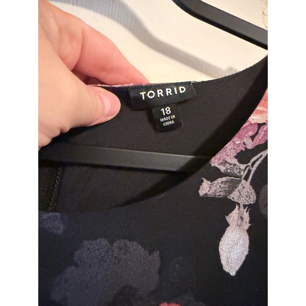 Torrid Floral Maxi Dress Black Pink Purple Sleeveless Women's Size 18 - Picture 2 of 7